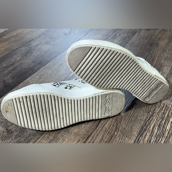 Reebok Classic Club Memt Bold Leopard Sneakers - Picture 7 of 9